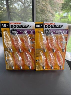Sylvania Double Life 6 Pack 40W Chandalier B10 Light Bulbs Small Base See Note
